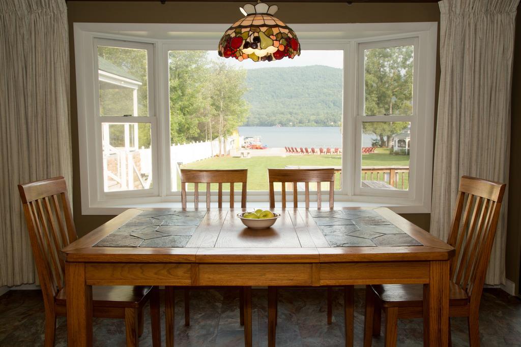 Shore Meadows Lodge Llc Lake George Exterior foto